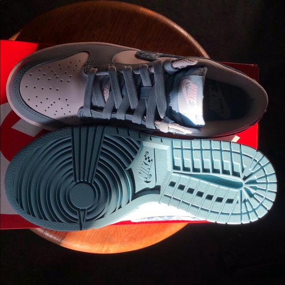 Nike Dunk Low Paisley Blue - Picture 4 of 4